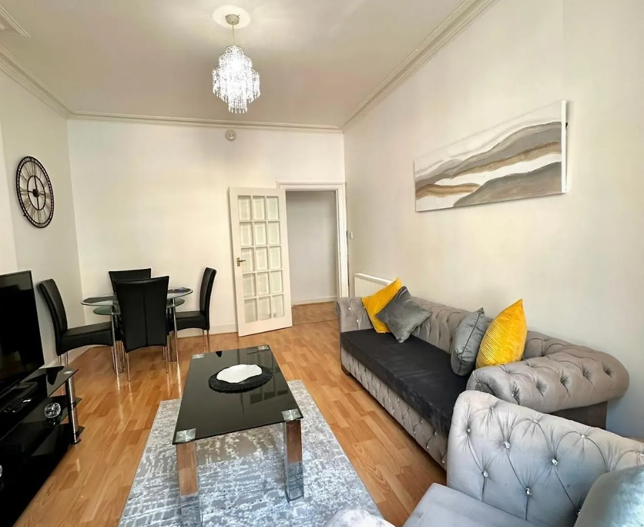 2 Bedroom Cosy Ground Floor Flat Edinburgh